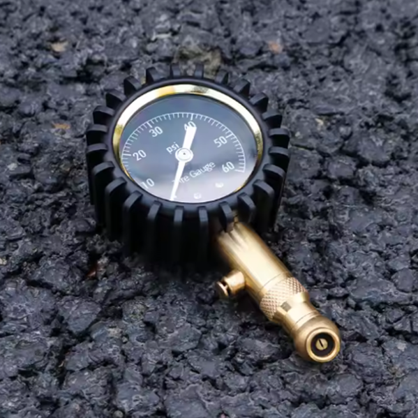 مقياس الاطارات من الحر مع شنطة للحفظ