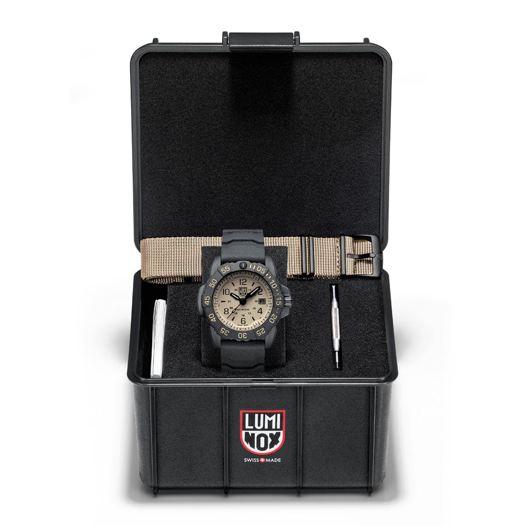 LUMINOX NAVY SEAL STEAL 3250 TIME DATE SERIES #XS.3251.CBNSF.SET