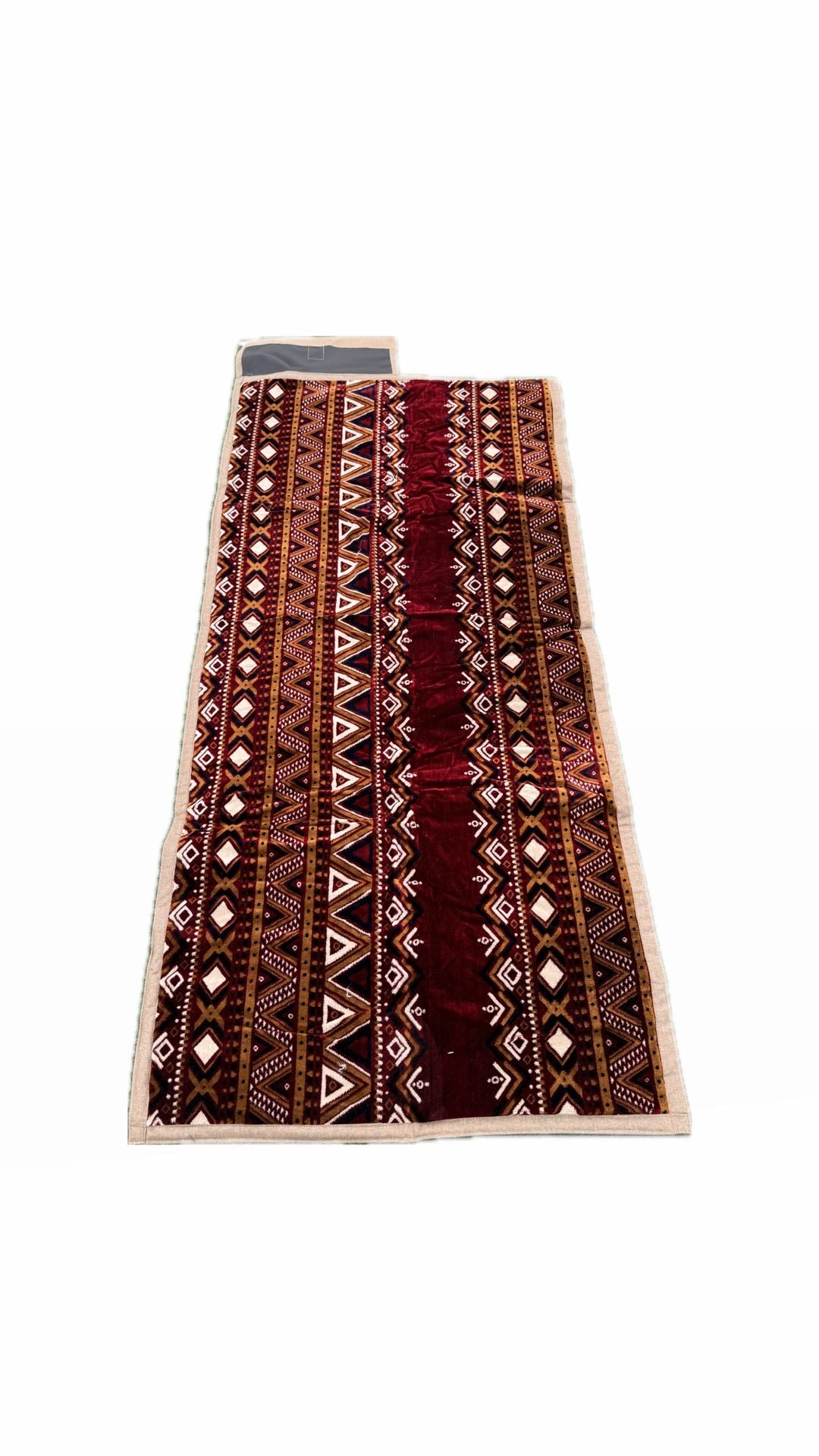مدة مبطنة 85*200 نقشة الدرعية لون احمر قماش تركي #MADA-02-051