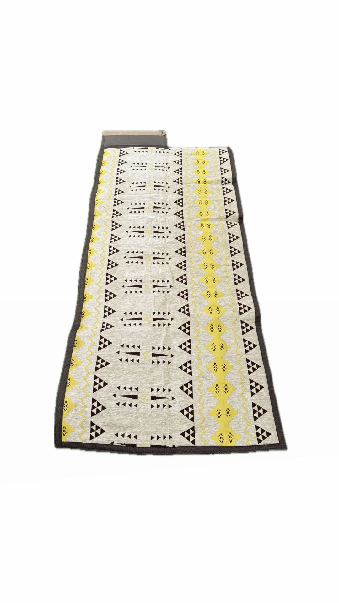 مدة مبطنة 85*200 نقشة نجدي لون سكري #MADA-02-047