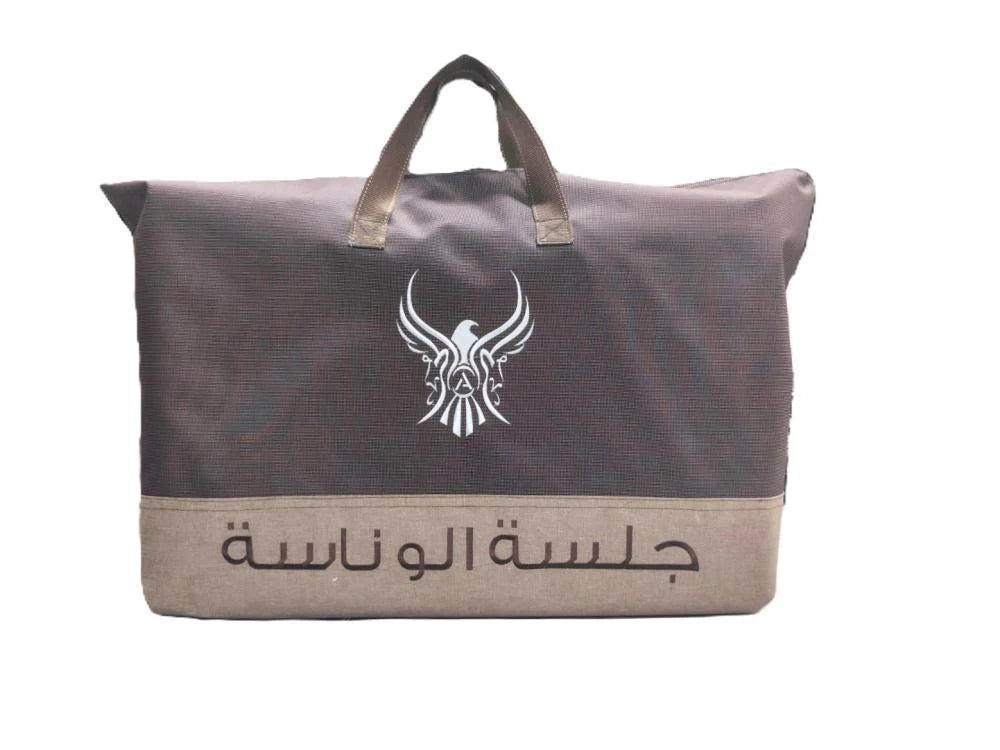 كرسي وناسة الحر نقشة النجدية لون عنابي