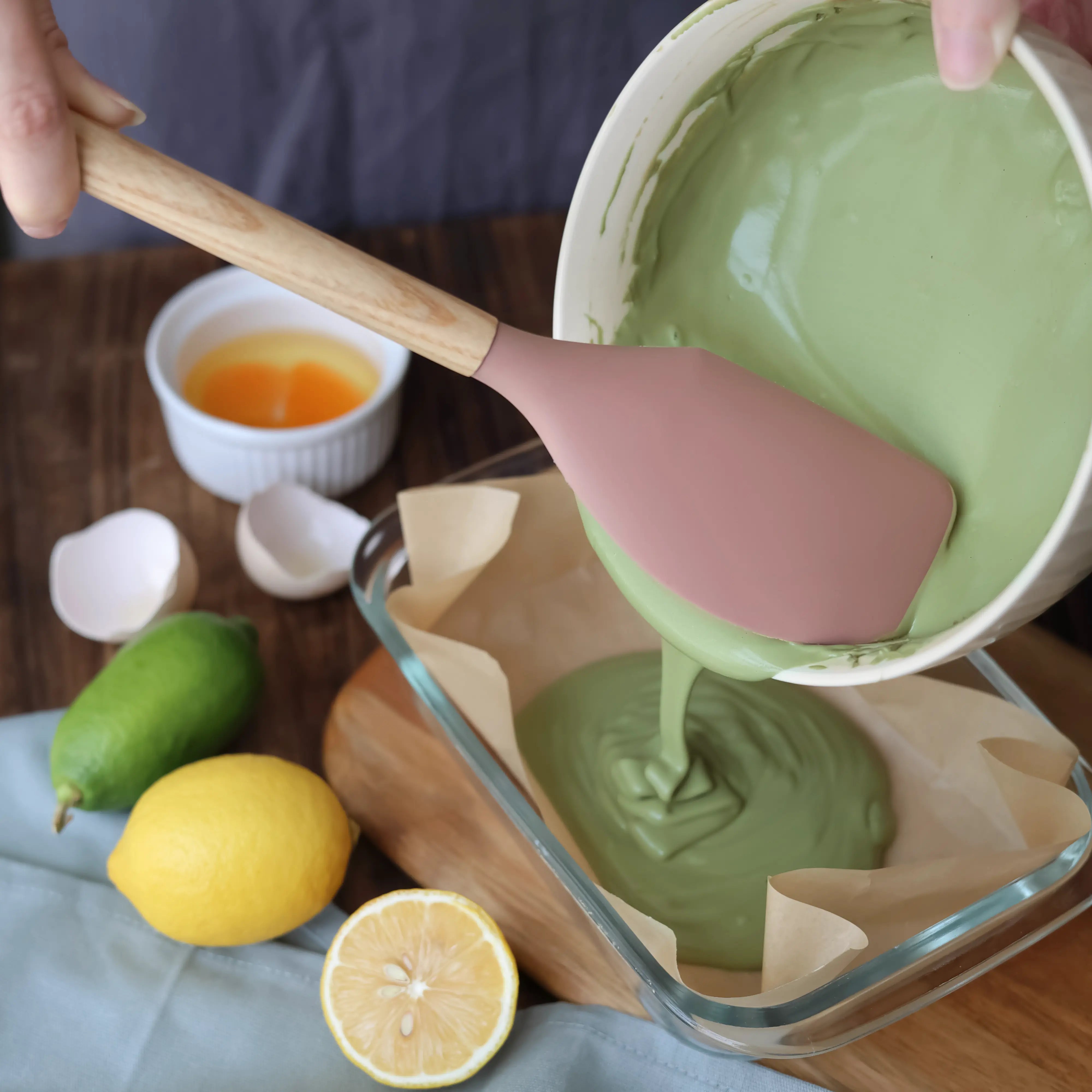 مغرفة سيليكون من الحر