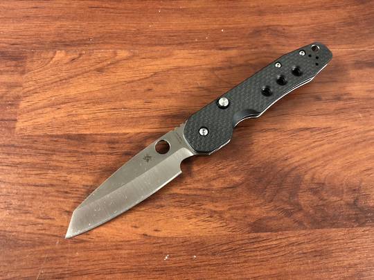 Spyderco Kevin Smock Folding S30V Satin Plain Blade Carbon Fiber/G10 Laminate Handles Compression Lock #C240CFP