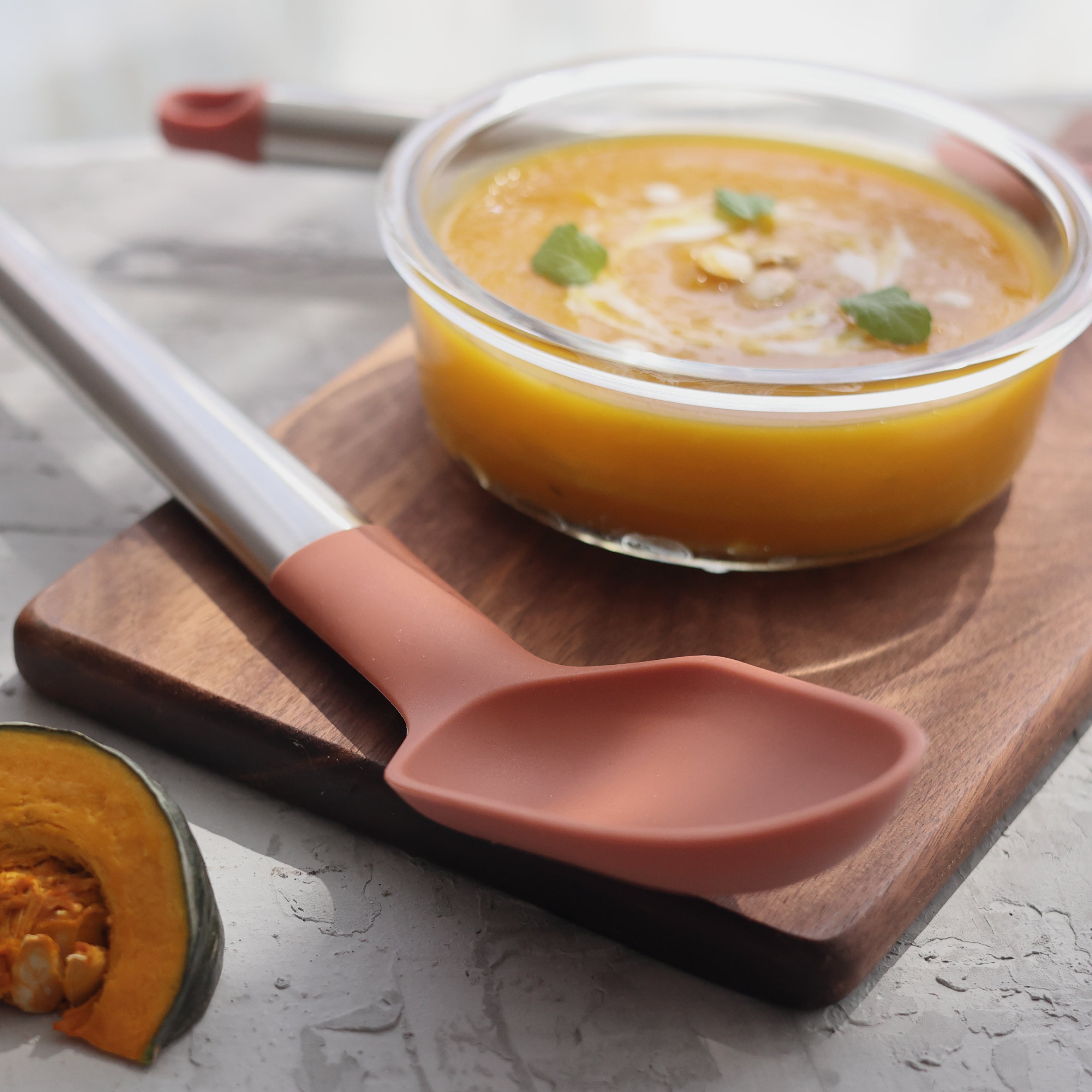 ملعقة سيليكون من الحر