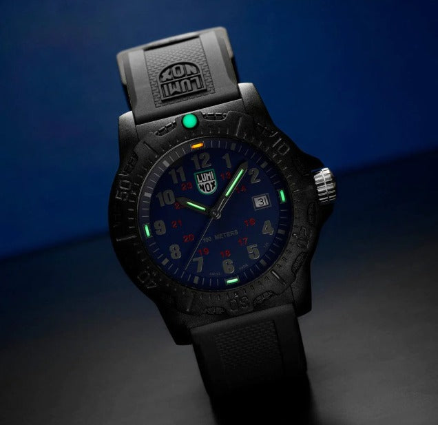 LUMINOX MANTA RAY CARBONOX 2030 SERIES #X2.2033