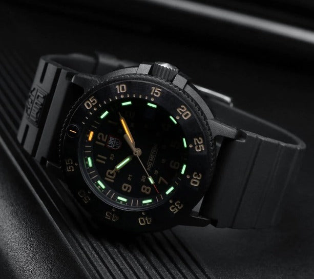 LUMINOX ORIGINAL NAVY SEAL 3000 SERIES #XS.3001.EVO.OR