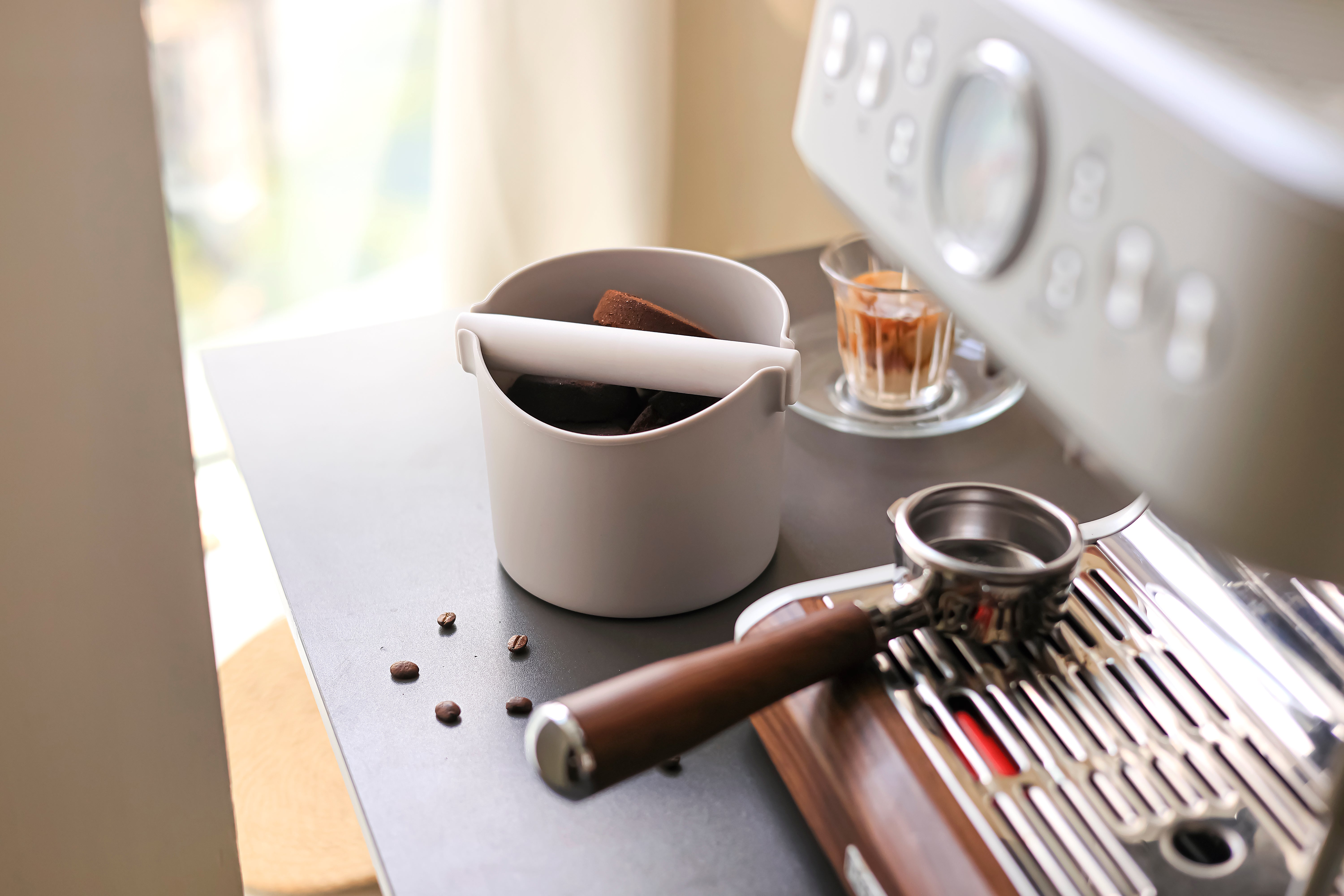 حاوية تفريغ القهوة من الحر