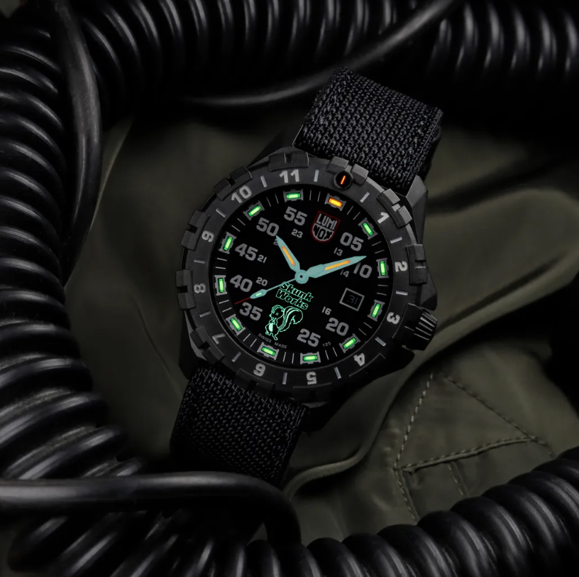 LUMINOX F-117 NIGHTHAWK X SKUNK WORKS 6440 SERIES HERITAGE WRISTWATCH, 44 MM #XA.6442.H.SET