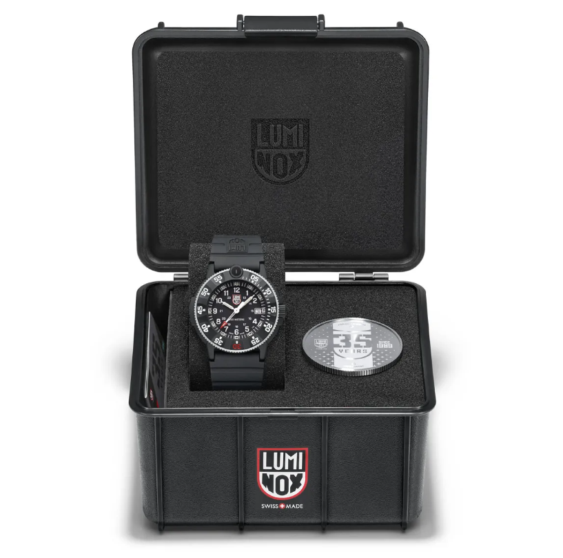 LUMINOX NAVY SEAL ORIGINAL 3001 HERITAGE DIVE WATCH, 43 MM #XS.3001.H.SET