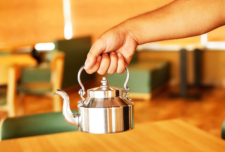 OSLO TEA POT SIZE 2 LITER HAND MADE